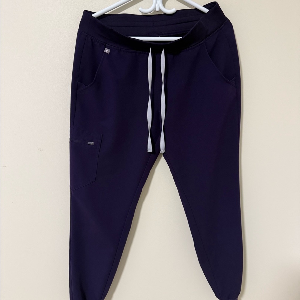 Figs Purple Jam Zamora Scrub Pants M